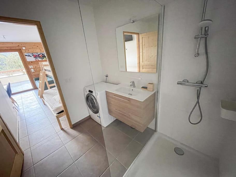 Dans Residence Neuve Le Snow Roc Sur Les Pistes, Grand Studio Cosy 5 Pers Avec Terrasse Panoramique, Sauna, Wifi Saint-Jean-dʼAulps 외부 사진